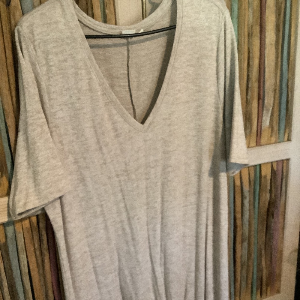 Vneck midi cotton dress